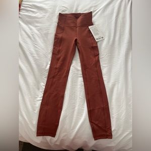 Lululemon Invigorate HR Tight 25” size 0